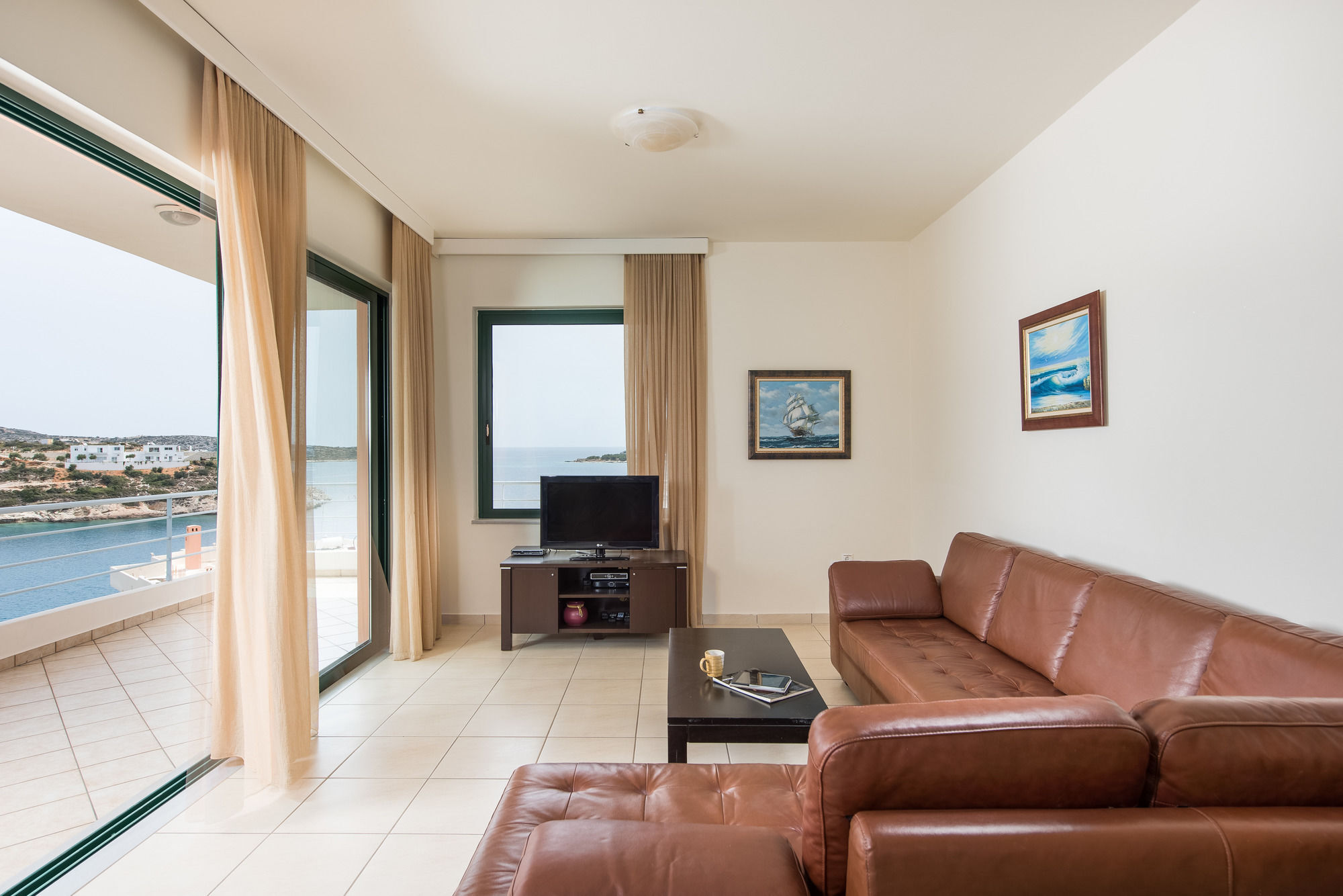 Mare Nostrum Villa *